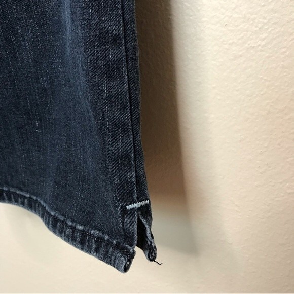 Torrid Denim Jeans Straight Leg Boot Cut Distressed Dark Wash Womens Size 16 - Picture 4 of 12